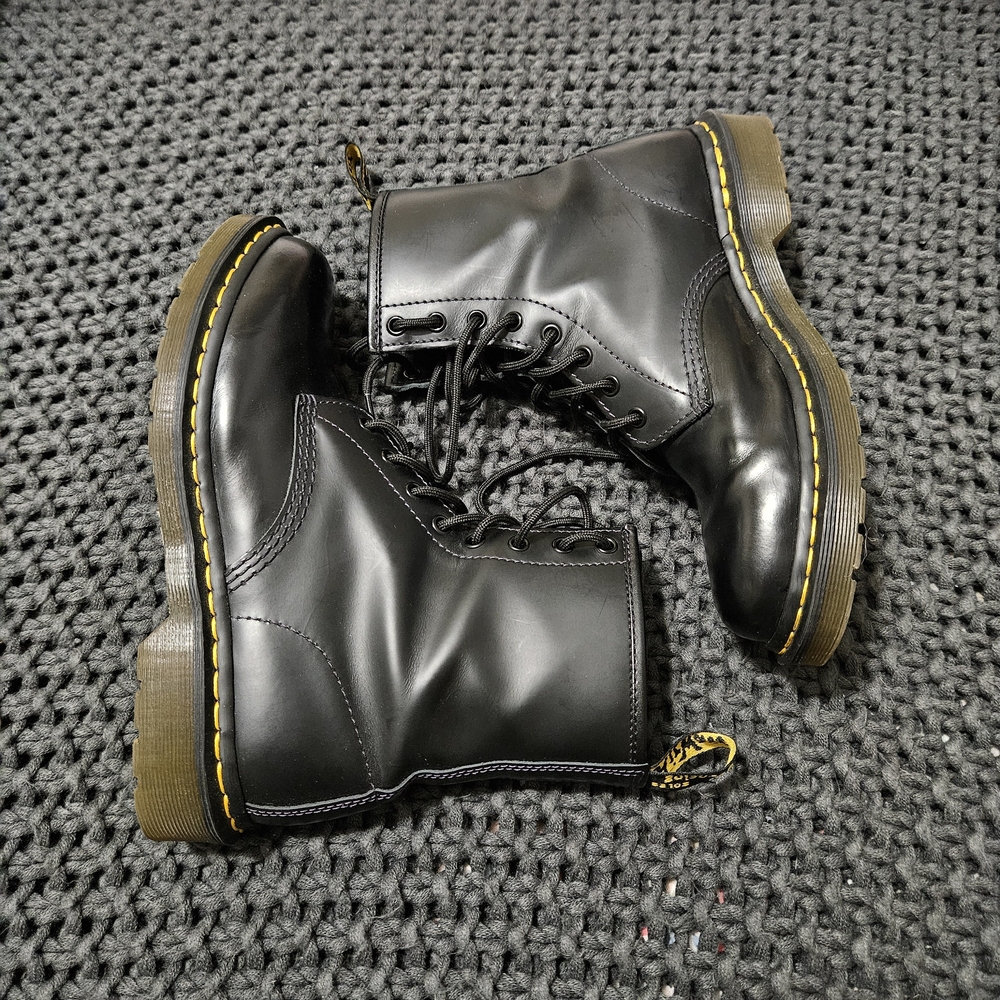 Dr. Martens 1460 Black Smooth Leather Boots Men’s Size 9